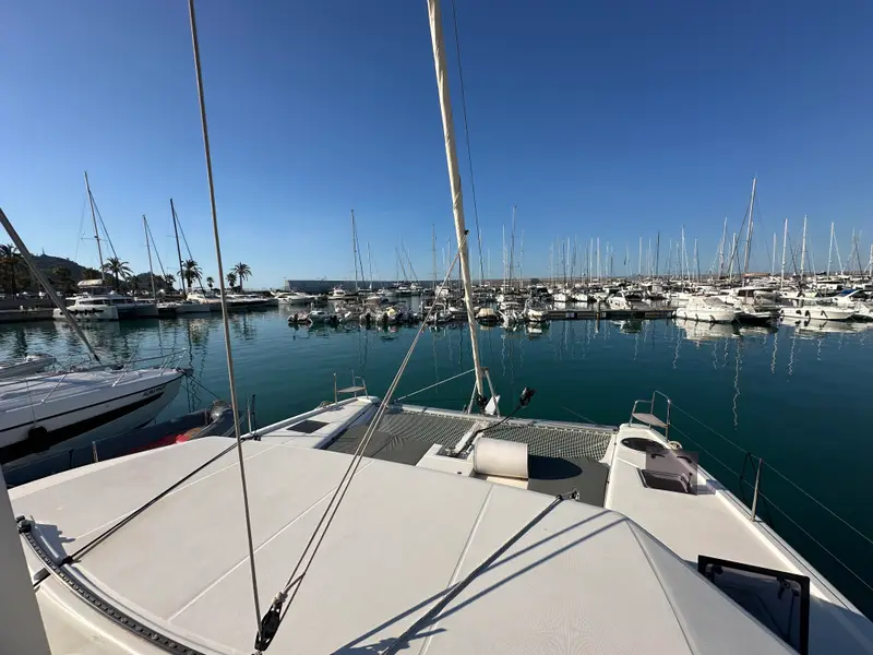 Frida, Dufour 48 Cat