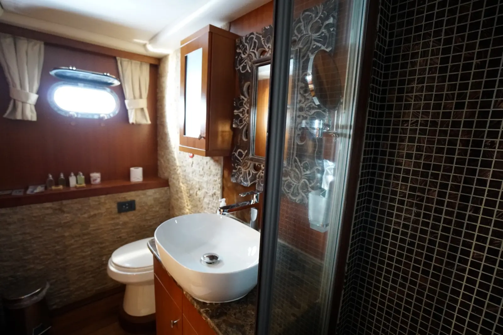 Arabella, Foto 25