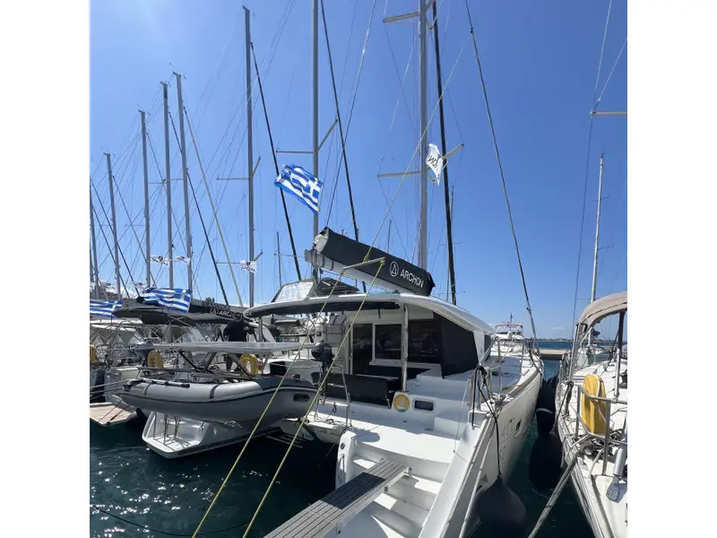 Utopia, Lagoon 400 S2