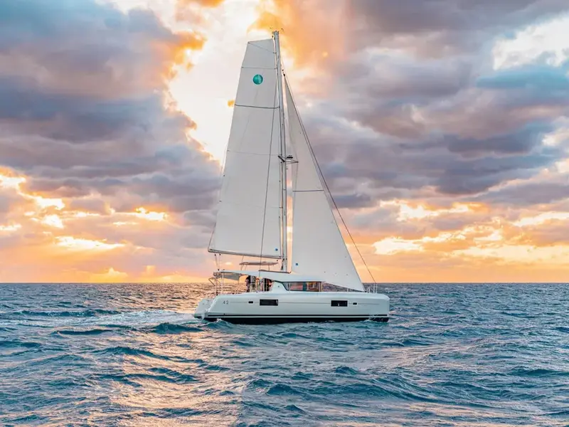 Three Little Birds, Lagoon 42