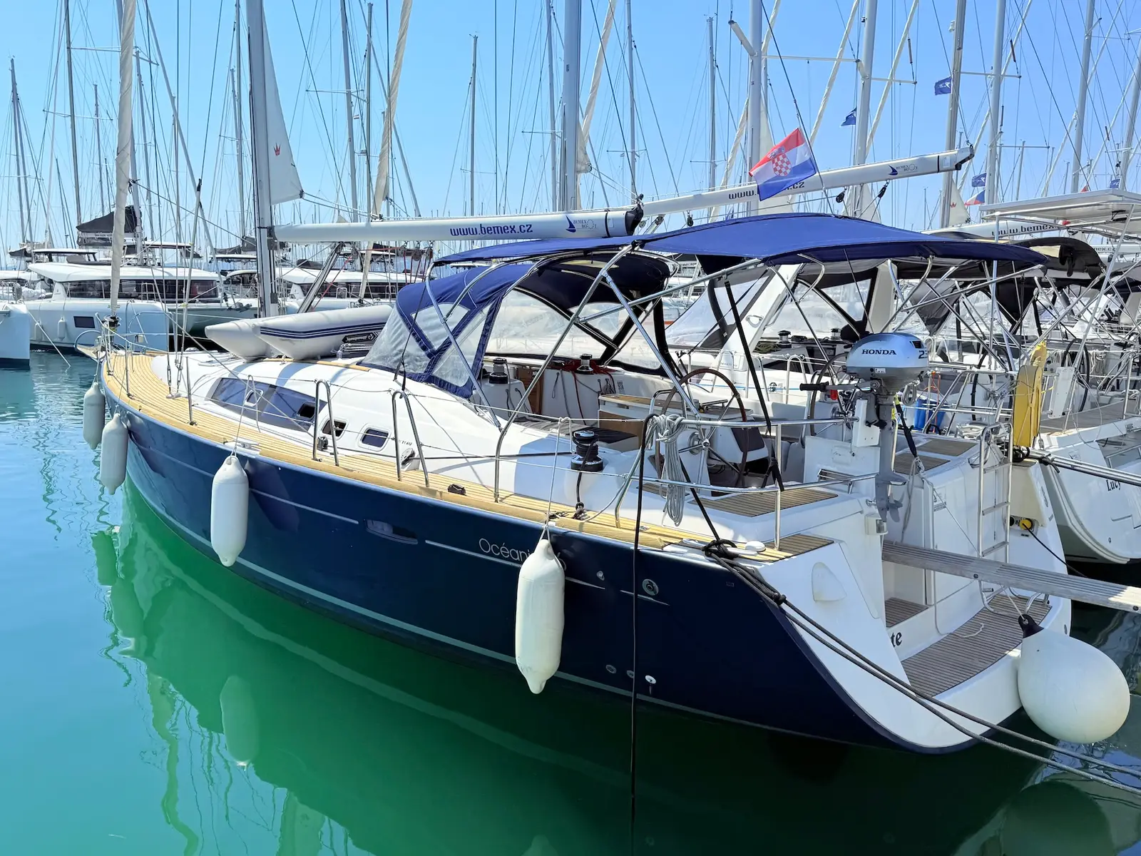 Juliette, Main image