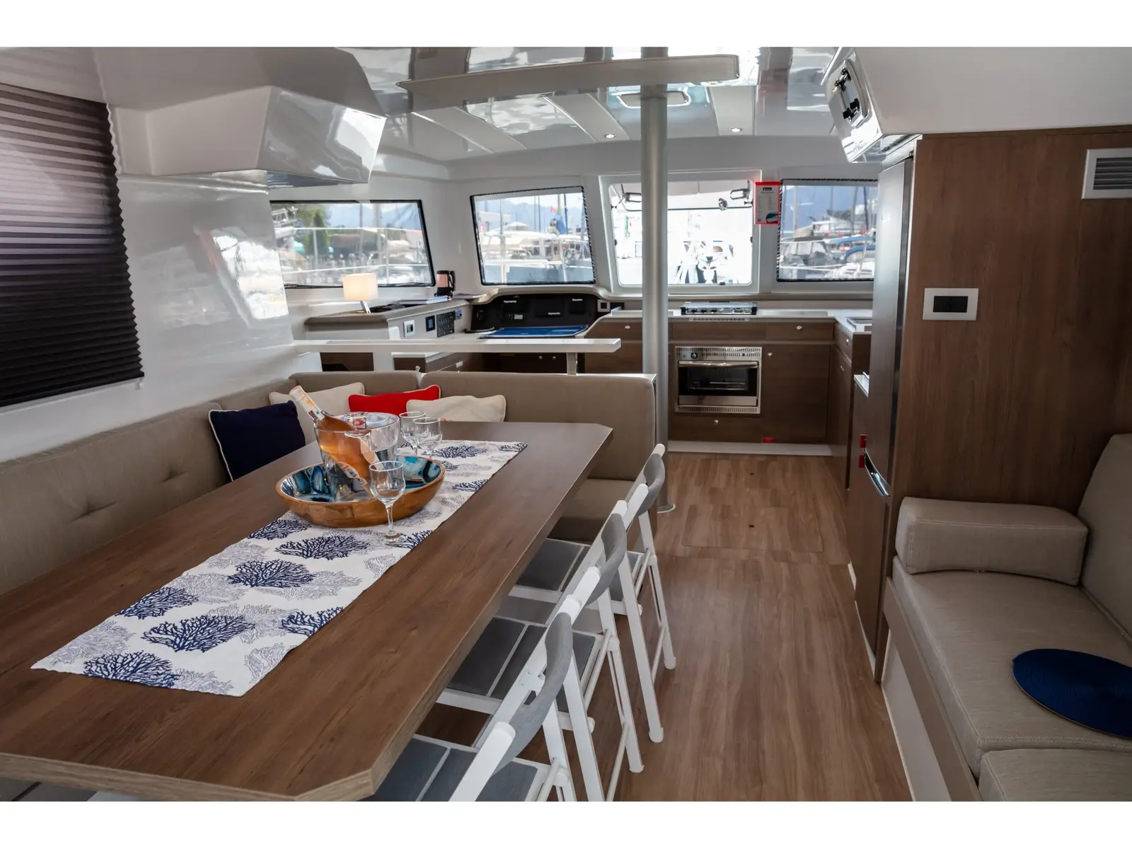 Time Out, Interior image