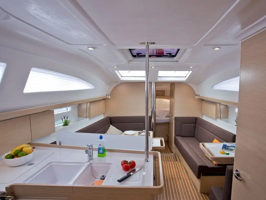Silente, Interior image