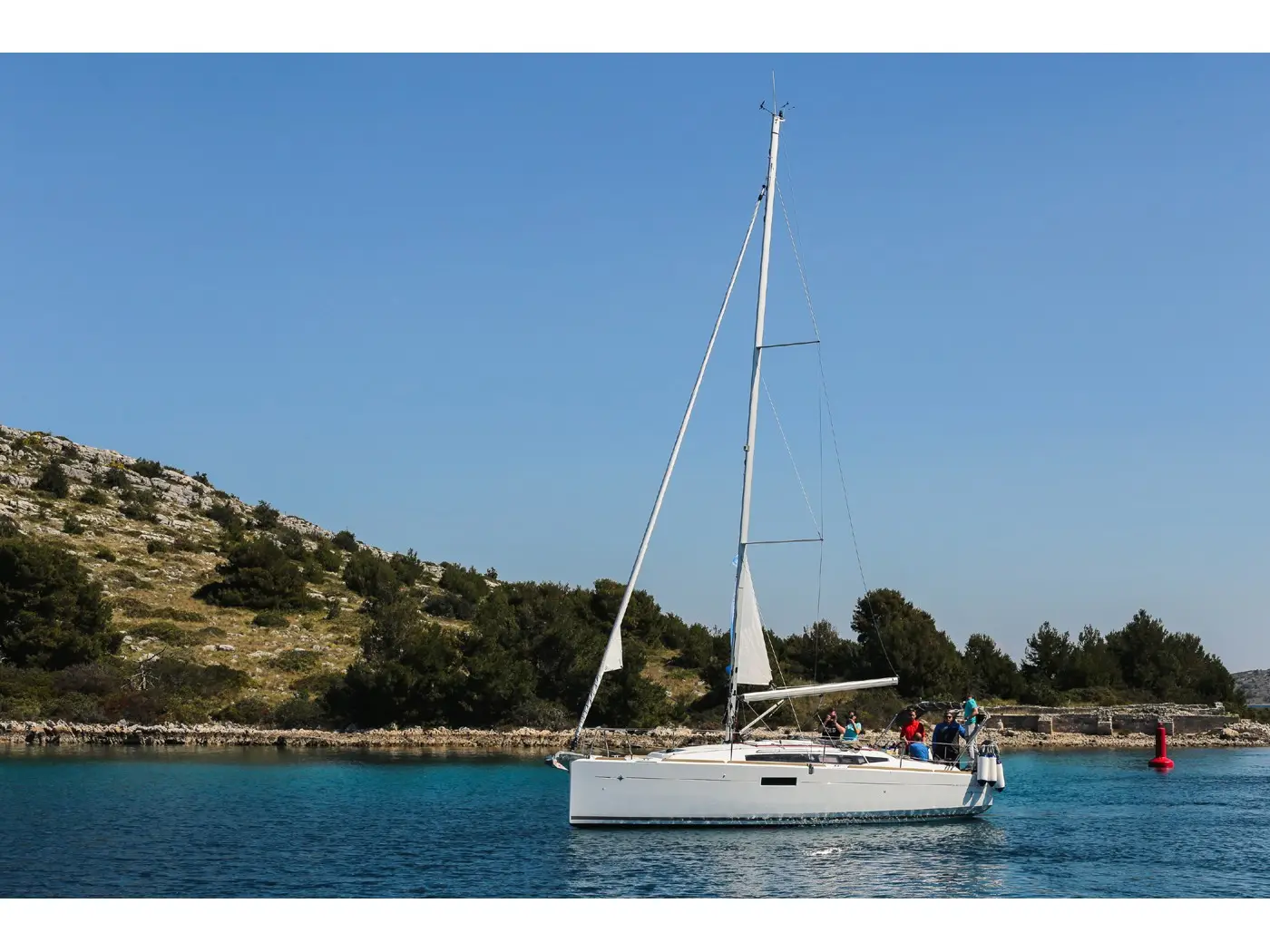 Porto Tolero, Sun Odyssey 349