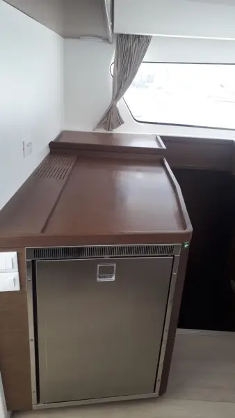 Utopia, Kitchen