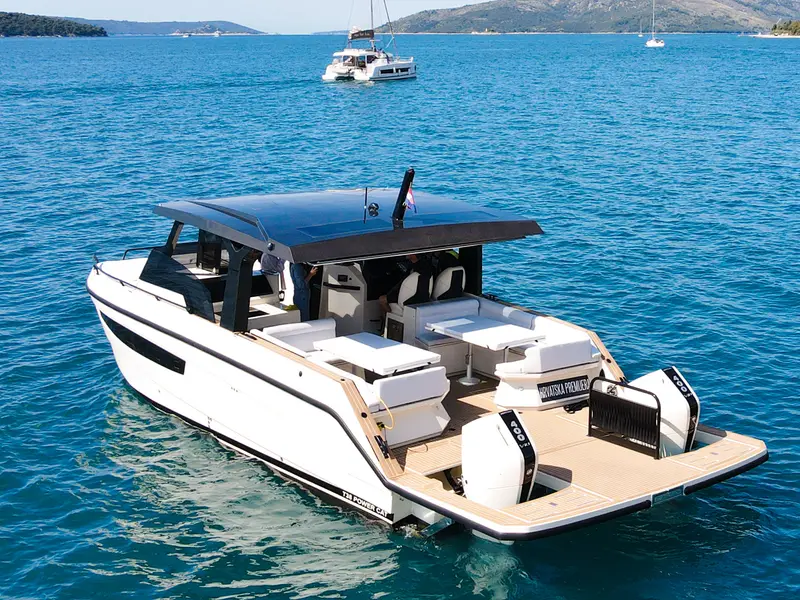 LASTOVO, Tesoro T38