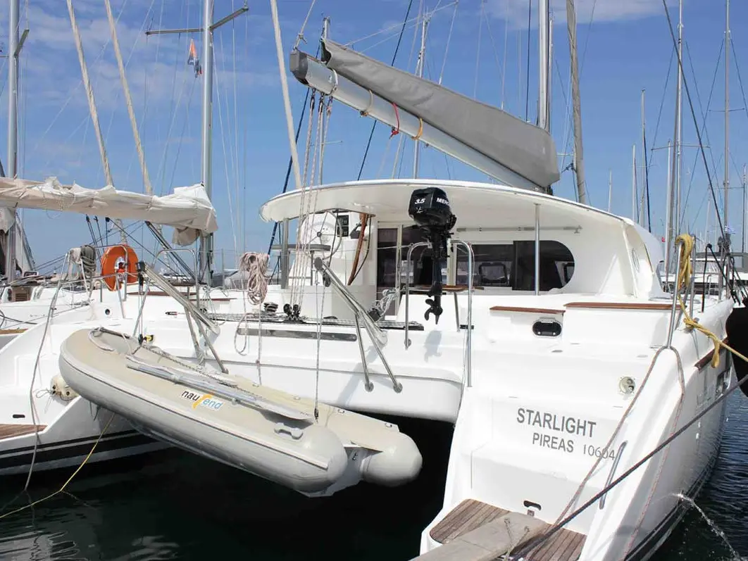 Starlight, Nautitech 441