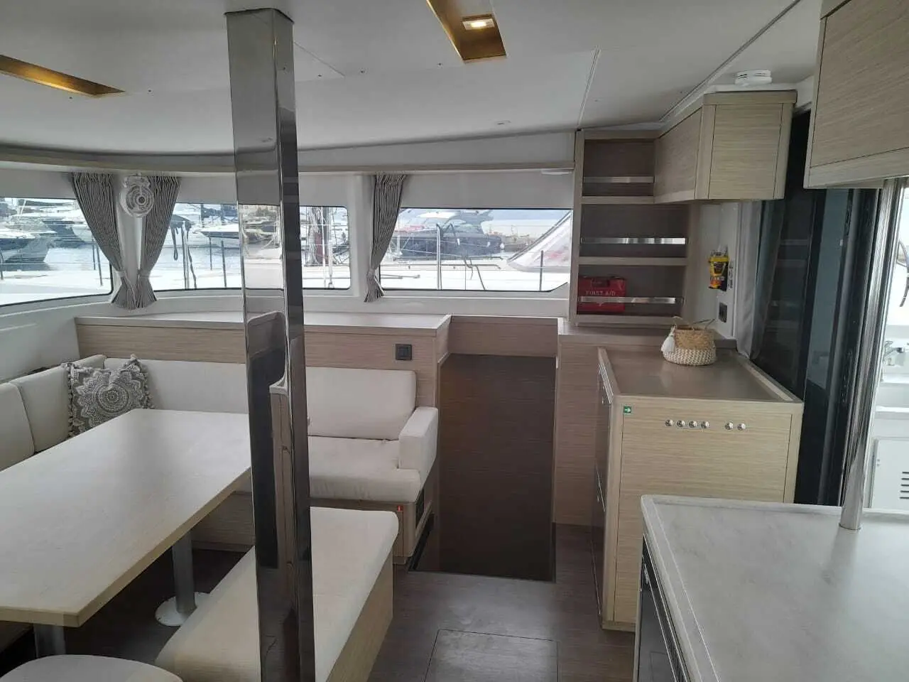 My Naughty Spirit, Interior image
