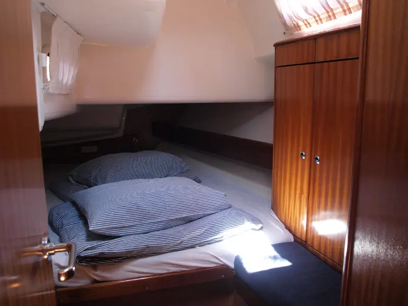 Sea King, cabin