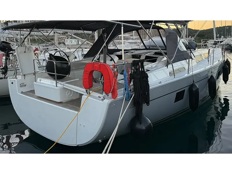 Neraida, Hanse 508