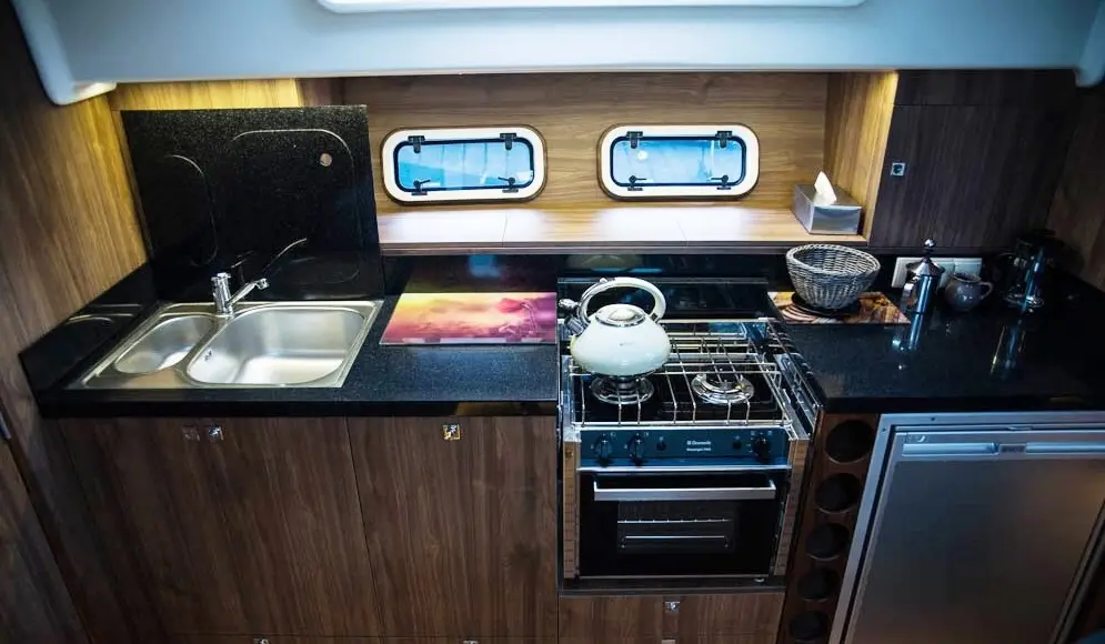 Nautika 1300 LUX, Foto 4