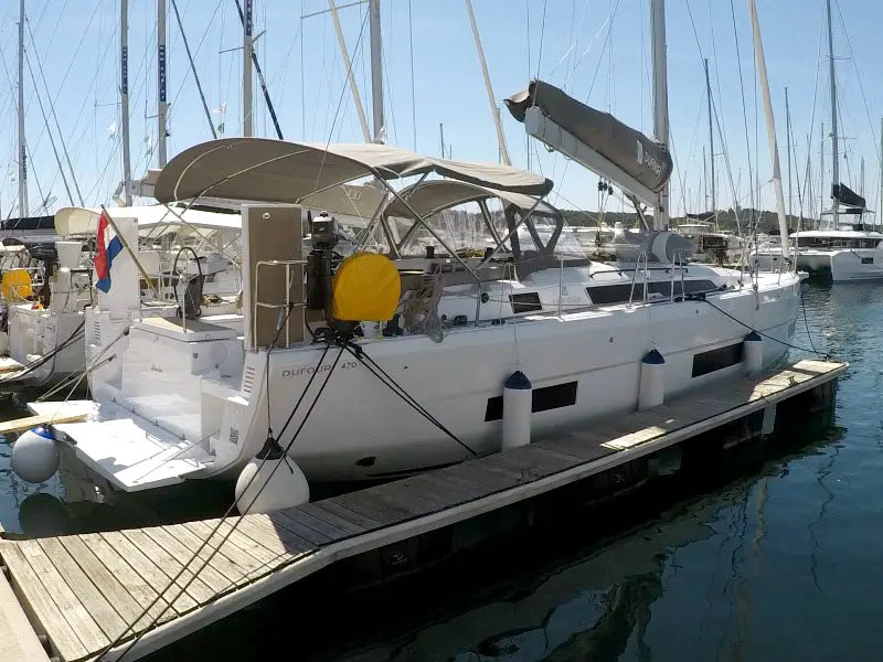 Alibaba, Dufour 470