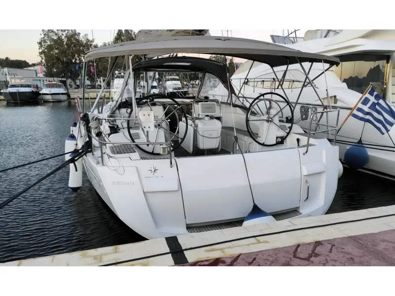 Joy, Sun Odyssey 479