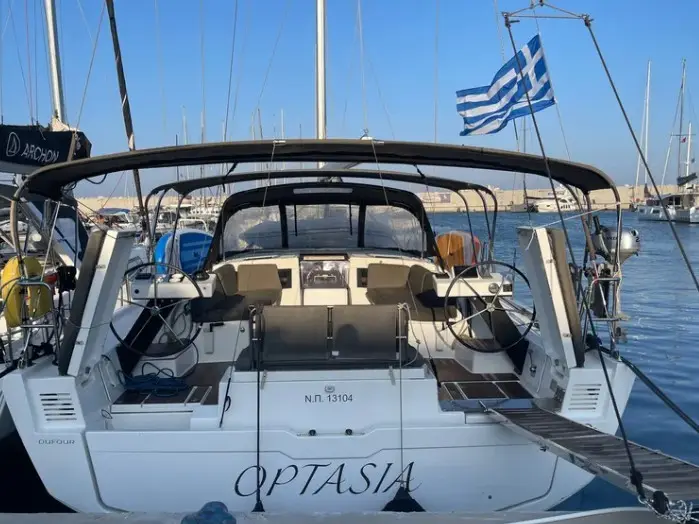 OPTASIA, Dufour 470