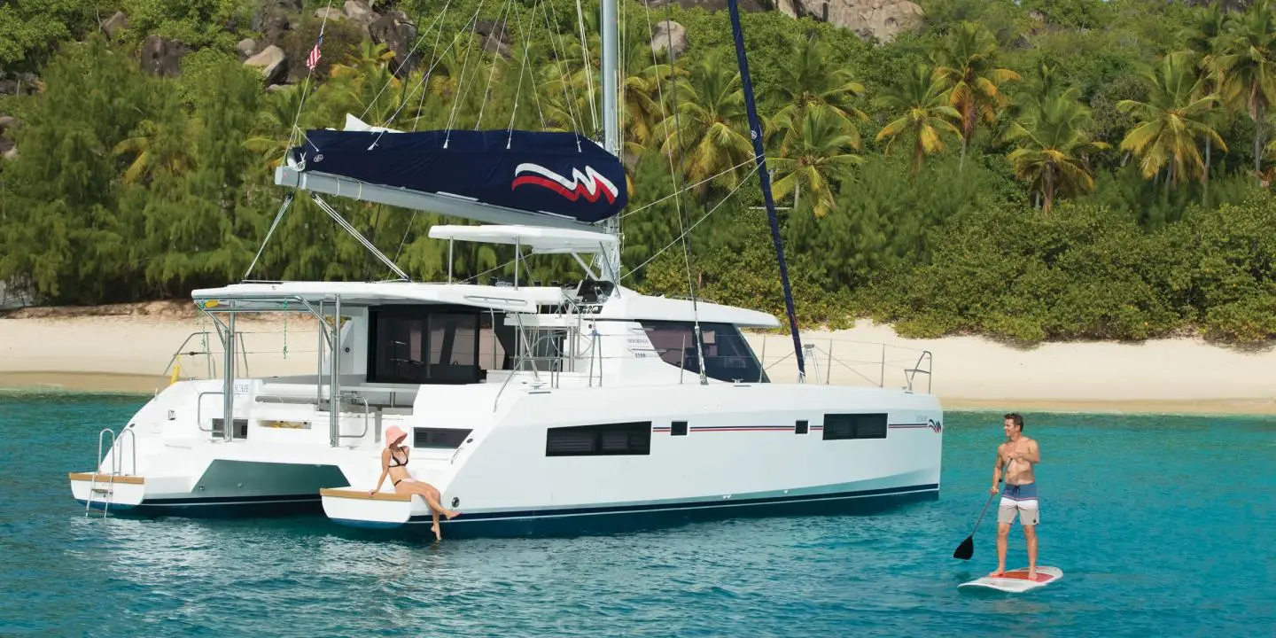 Moorings 4500L Club, Foto 5