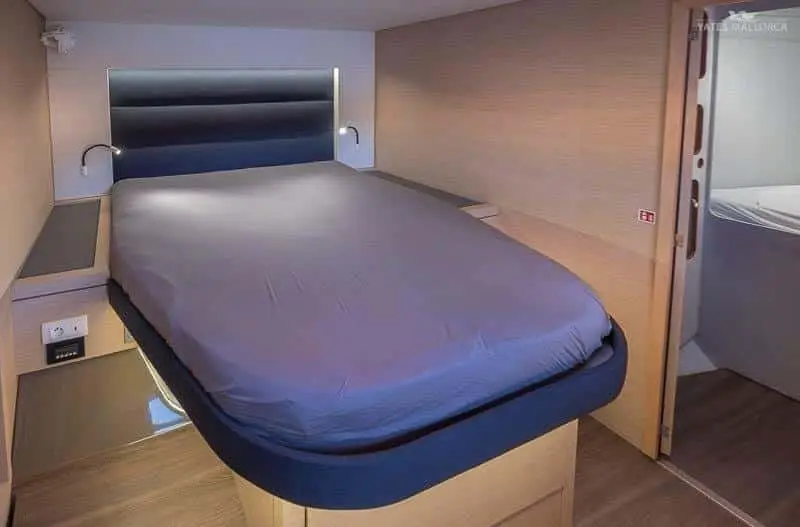 Aurora 381, Foto 16