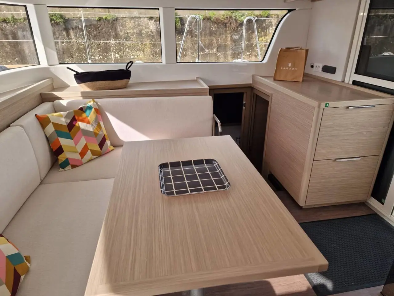 Coconut, Interior image