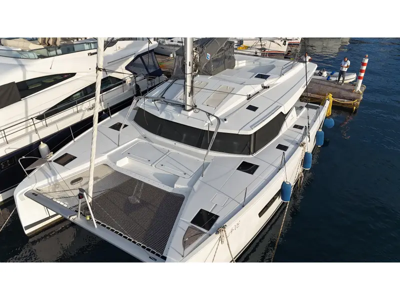 Premium, Elba 45