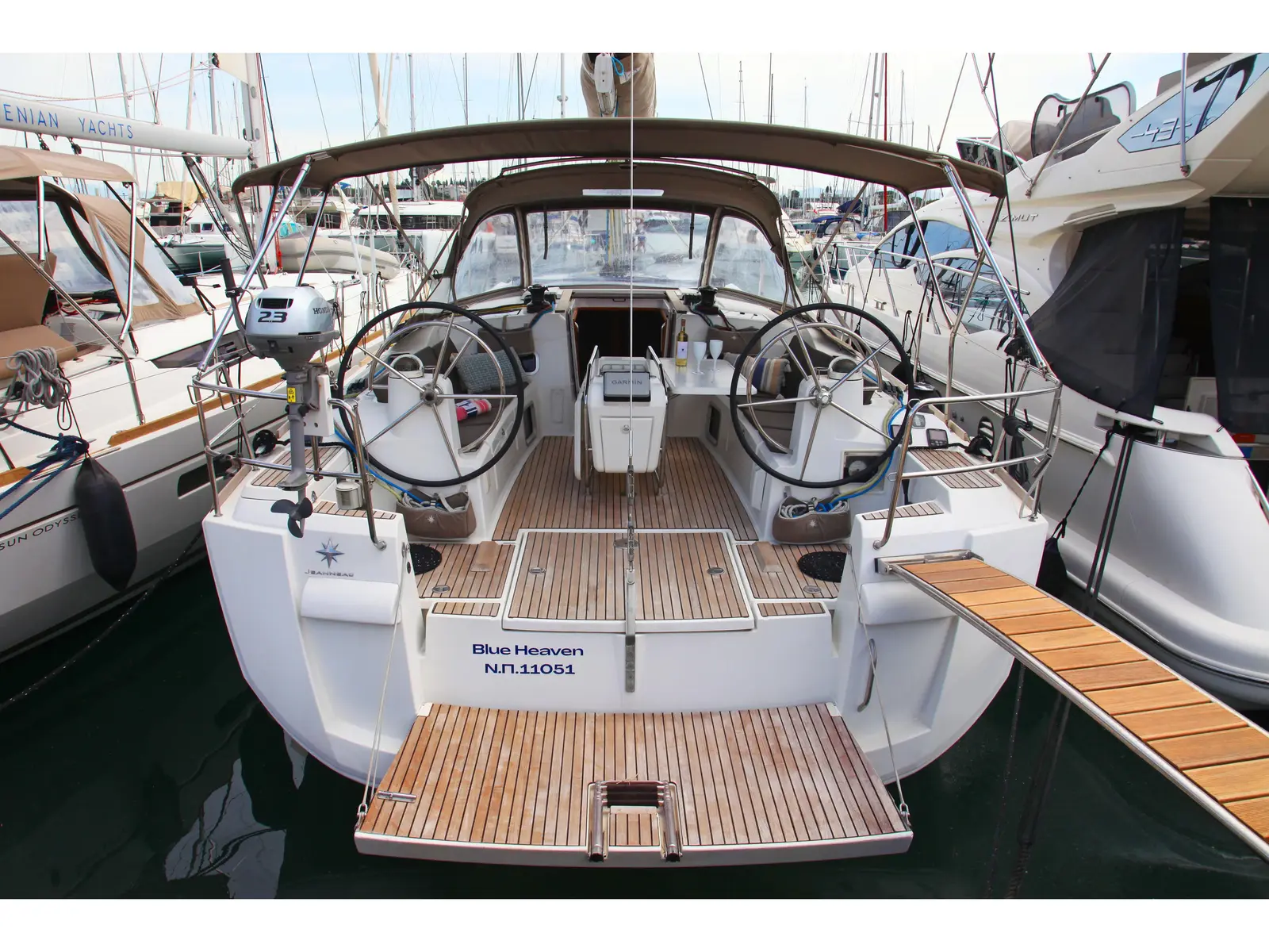 BLUE HEAVEN, Sun Odyssey 469