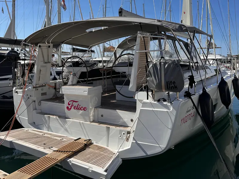 Felice, Hanse 460