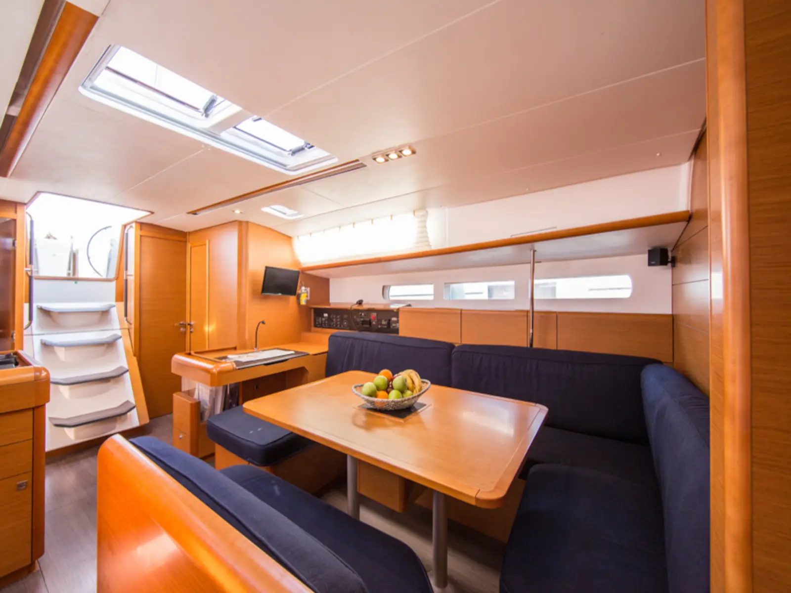 AURORA, Interior image