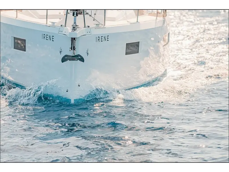 Irene, Main image
