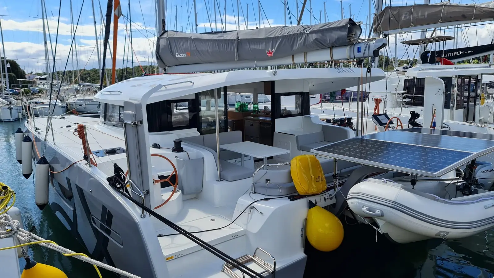 Lydia III, Foto 11