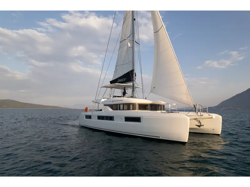 Andromeda, Lagoon 50
