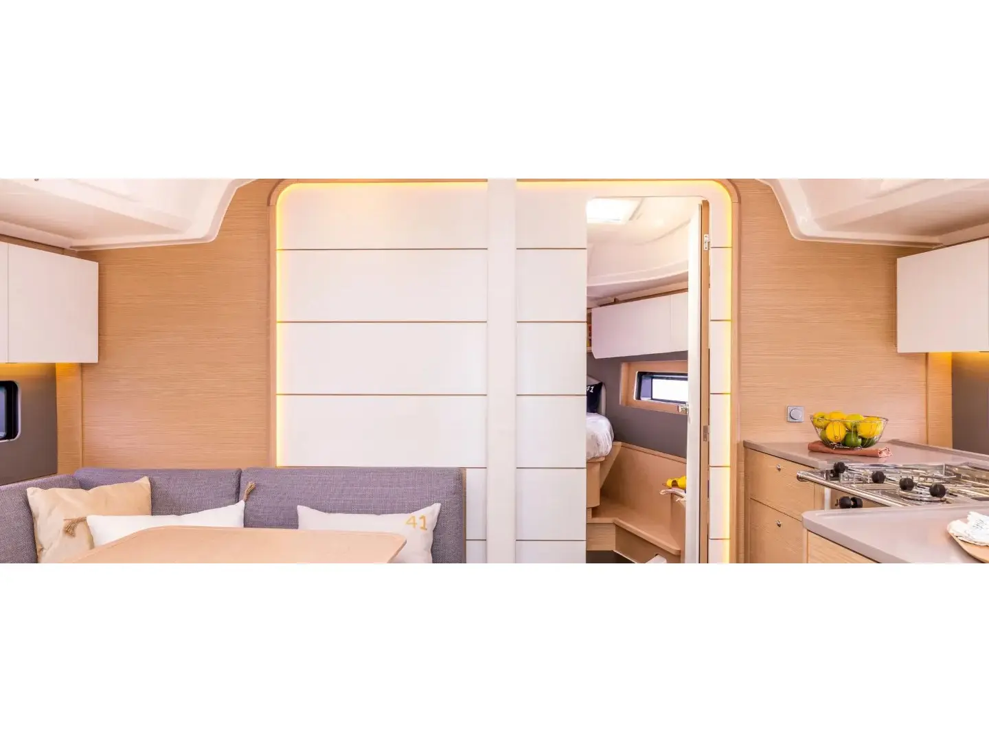 Sunsail 41.3 Premium, Interior image
