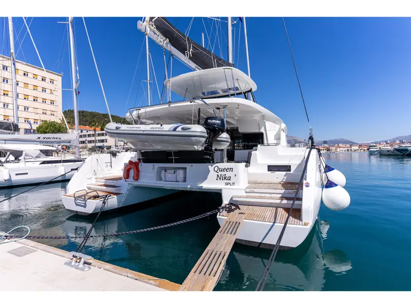 VELVET BREEZE, Lagoon 46