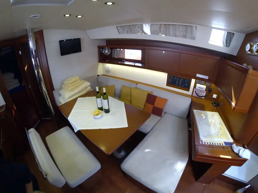 Neška II , Oceanis 45