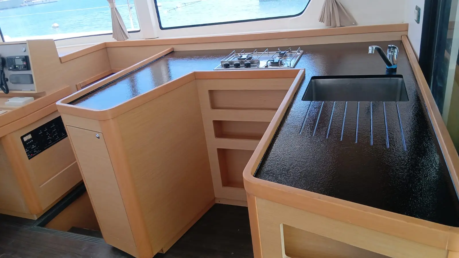 Tigra, Galley