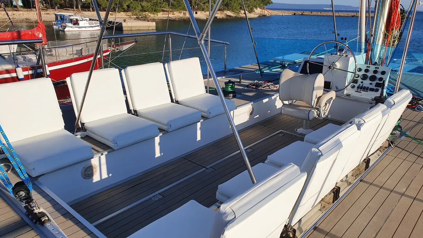UPWIND 50, Foto 13