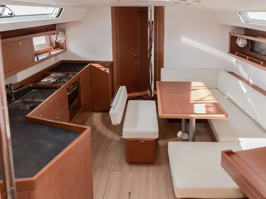 Soul, Interior image