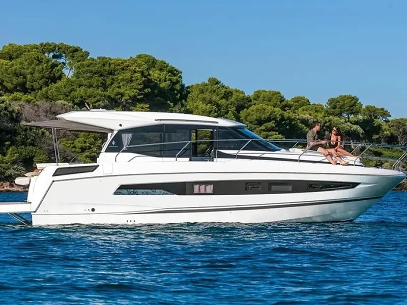 Black Pearl, Jeanneau NC 37