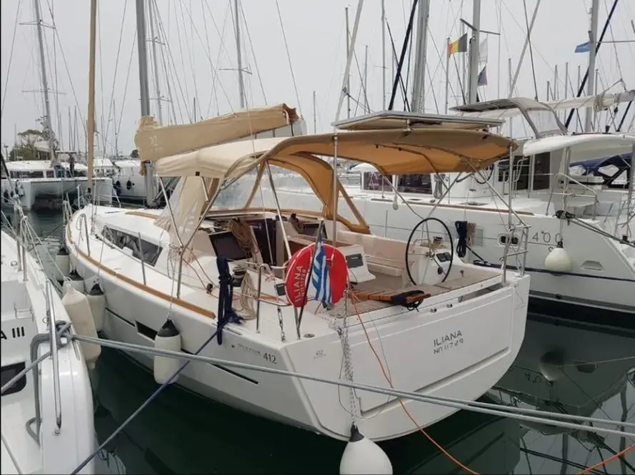 Iliana, Main image