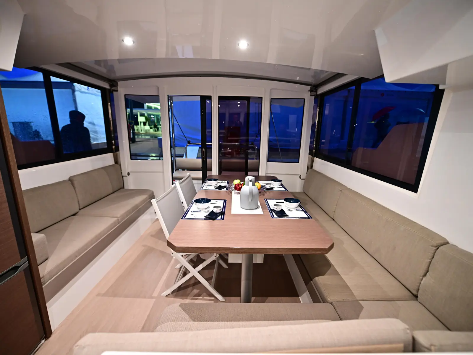 FREEDOM, Interior image