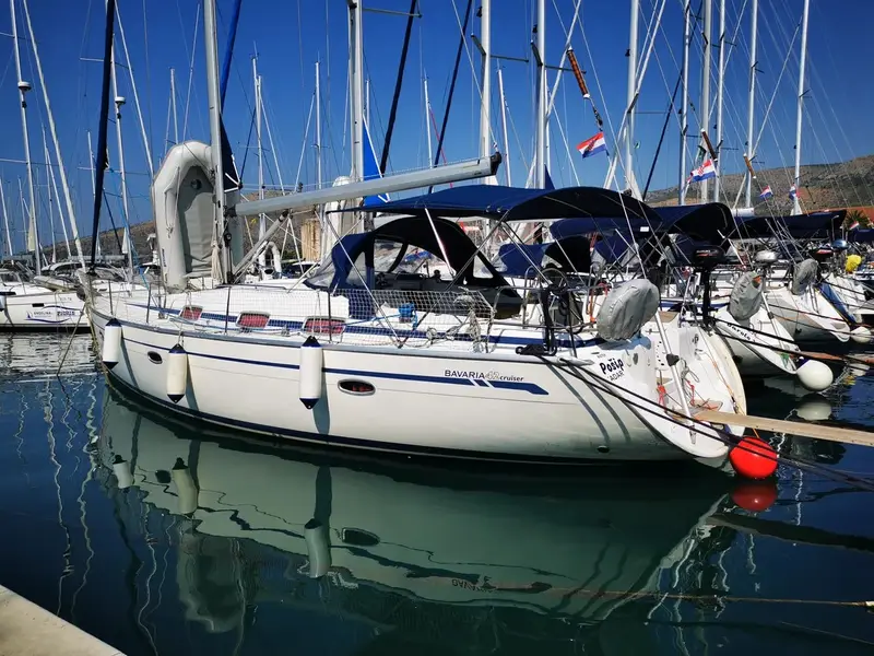 POŠIP, Bavaria 42 Cruiser
