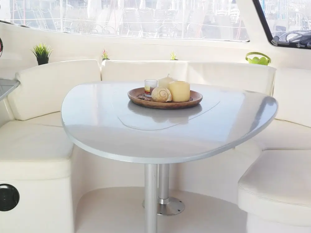North Cat 1, Interior image
