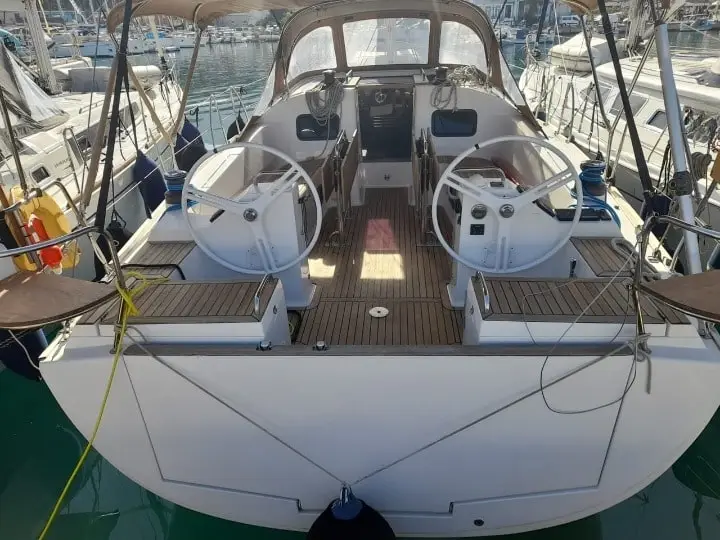 Thetis, Main image