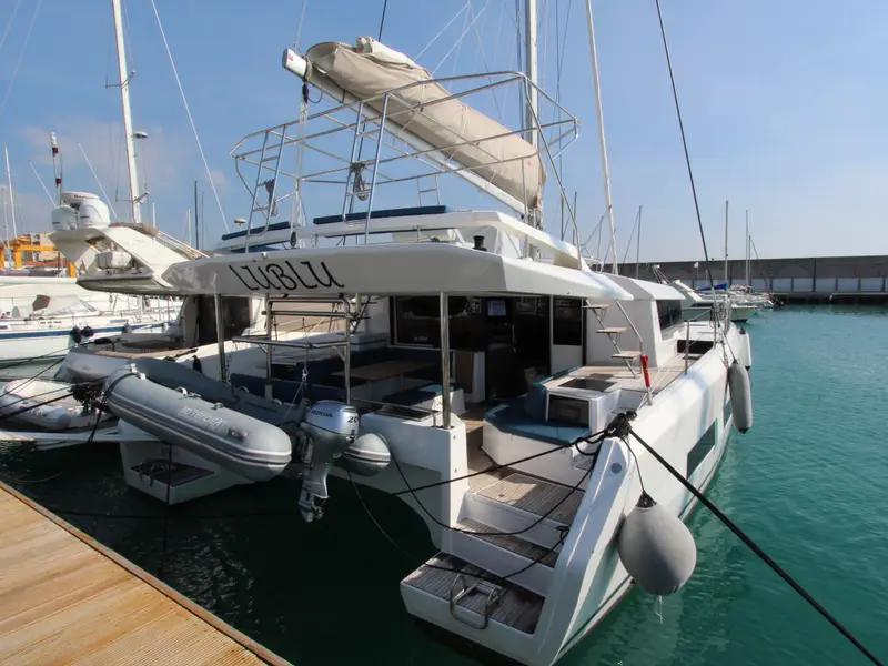 Lublu, Dufour Catamaran 48