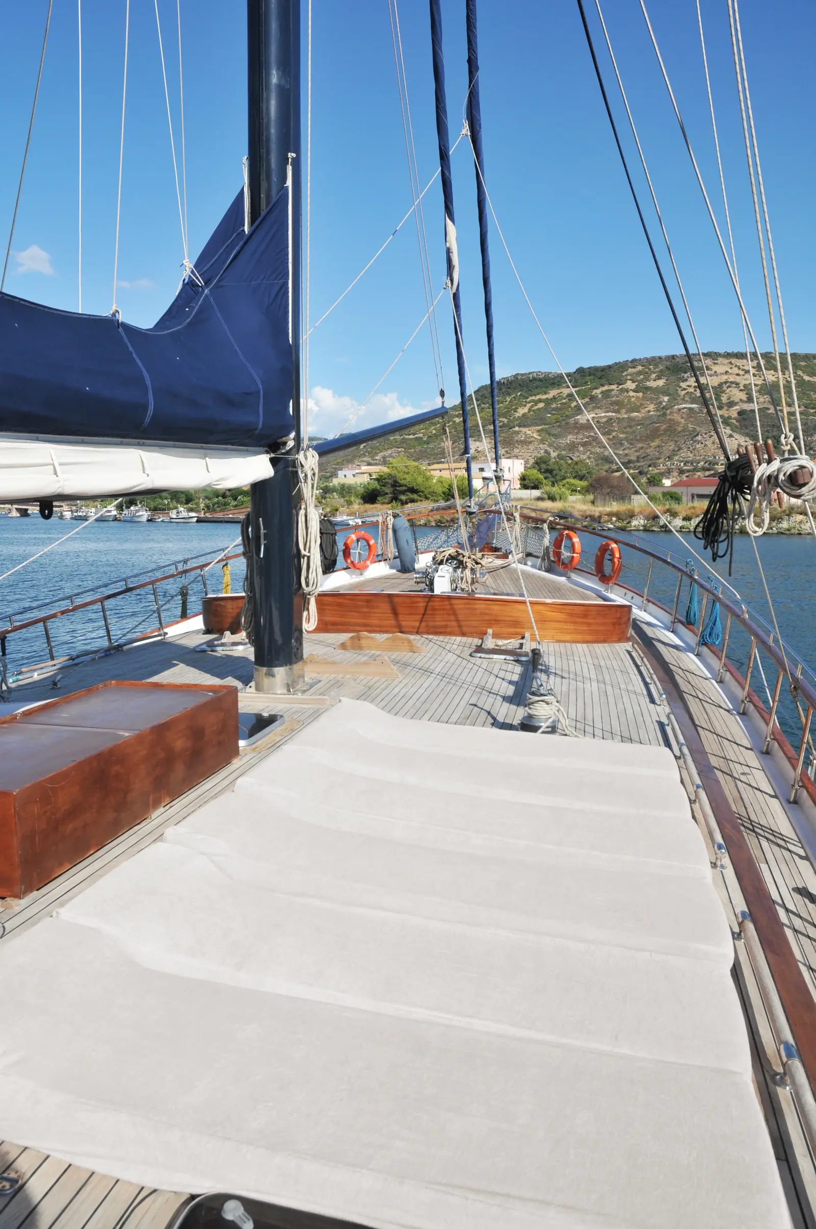 Elianora, Foto 4