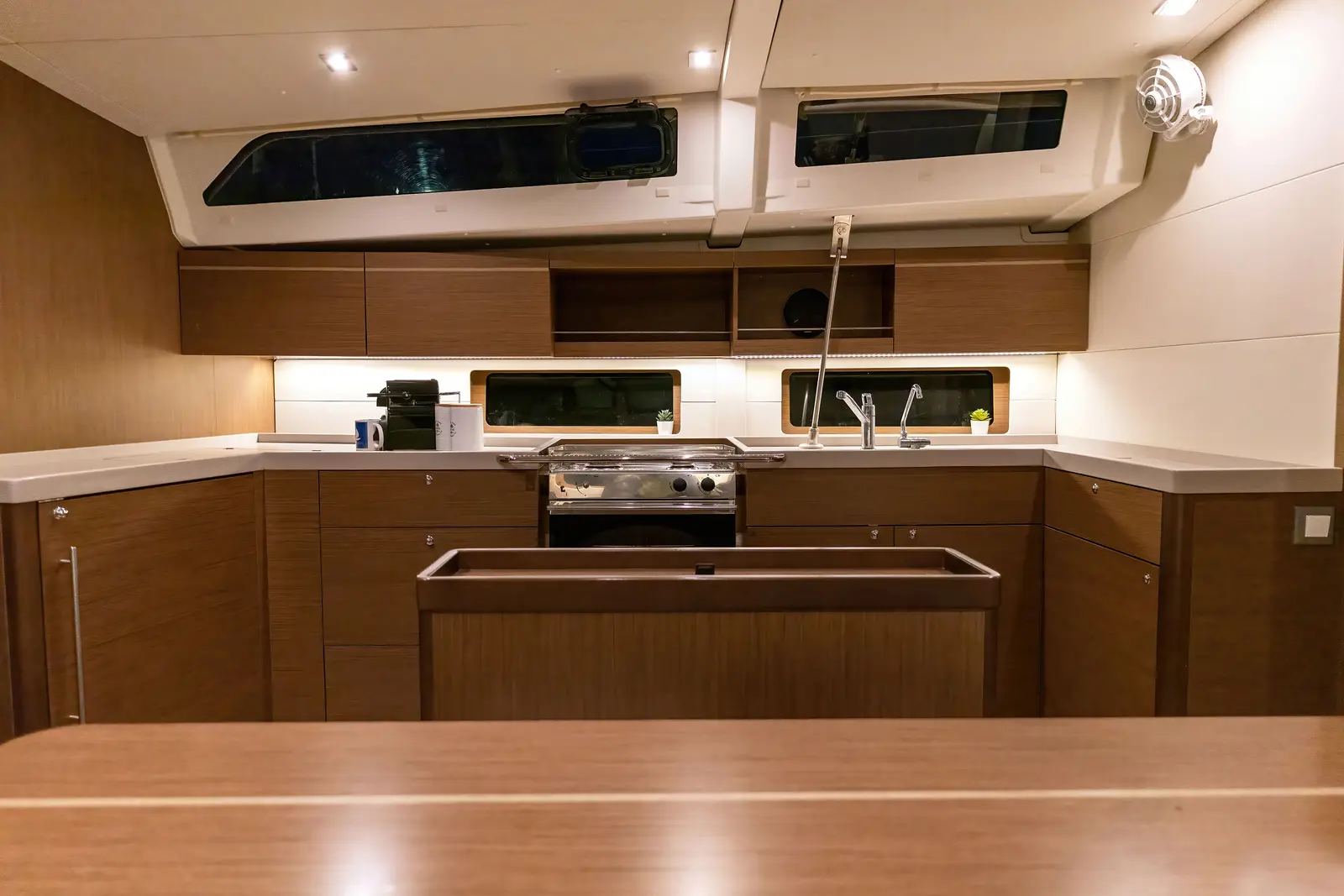 "Blue Odyssey, Beneteau Oceanis 46.1, 2020", Foto 11
