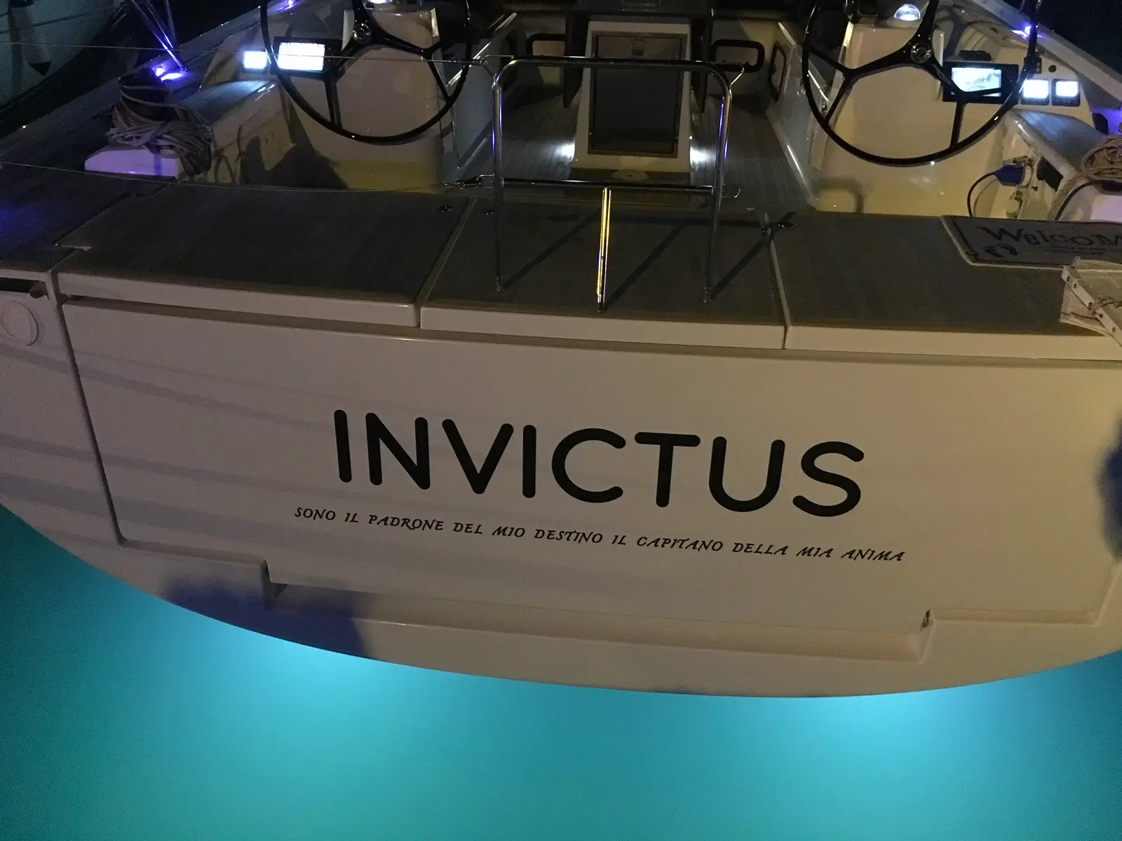 INVICTUS, Foto 75