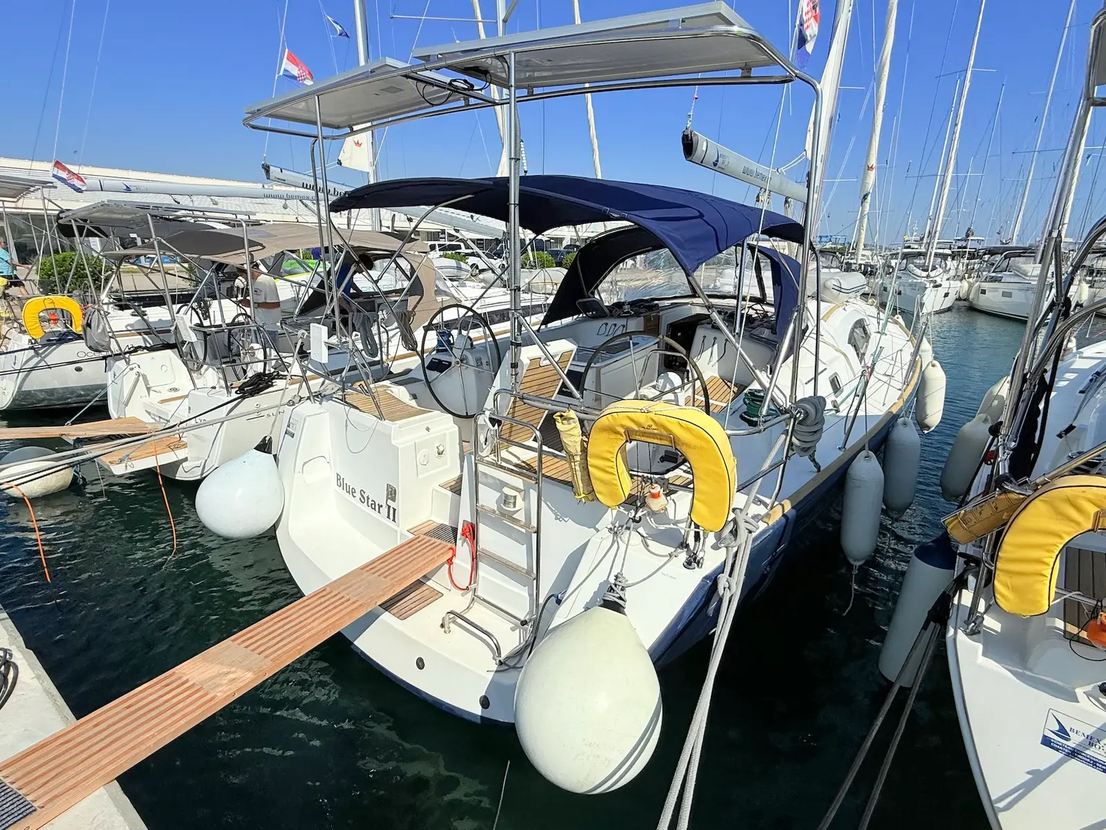 Blue Star II, Foto 3