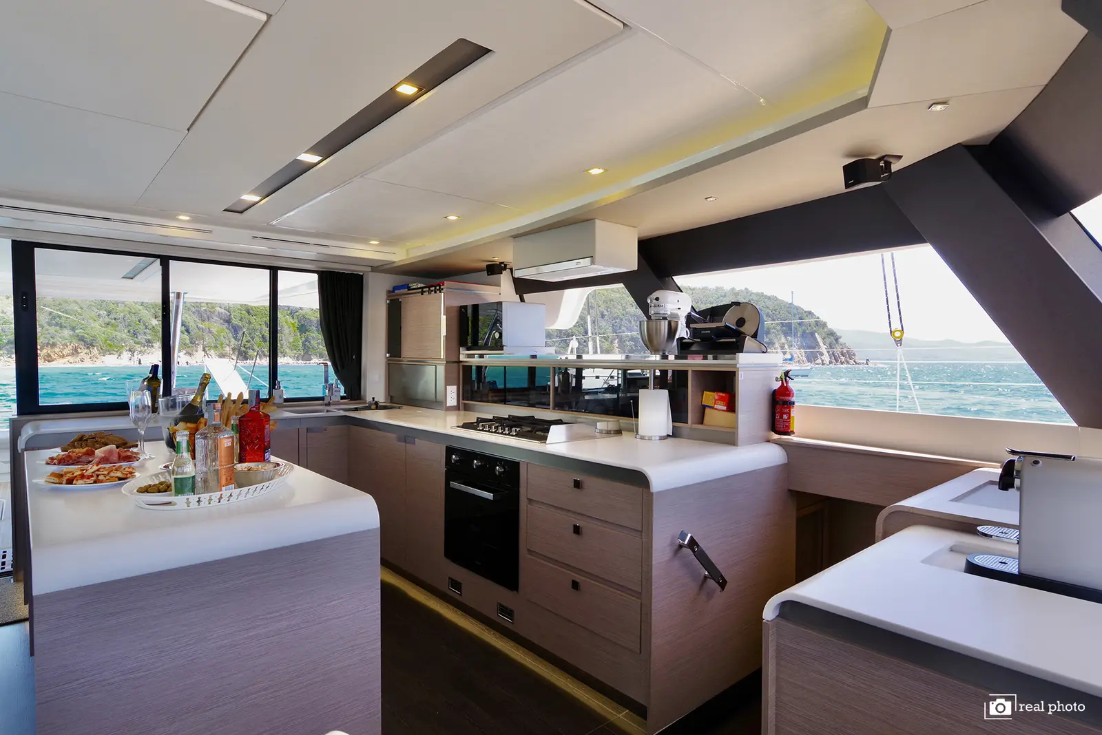 Maurice - Luxury Catamaran, A/C, Generator, Water maker, Foto 27