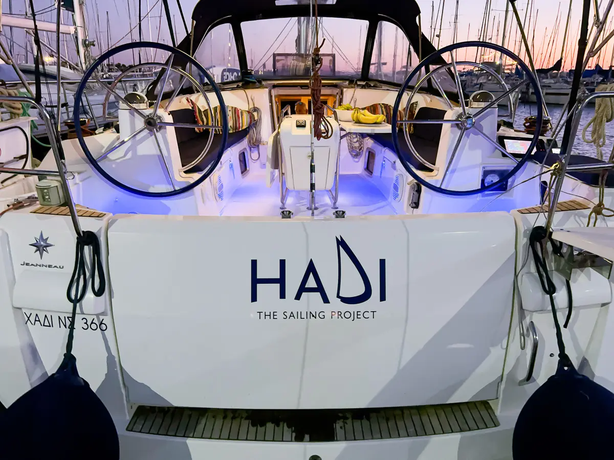 Xadi, Main image