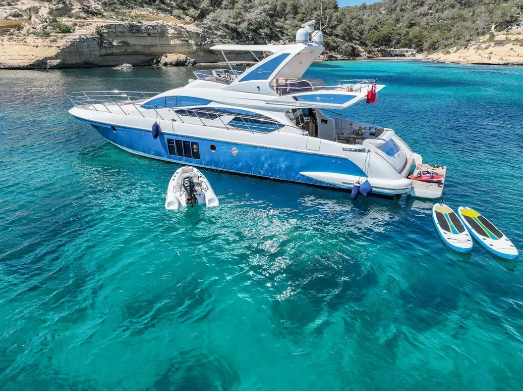 Not Dead Yet, Azimut 64