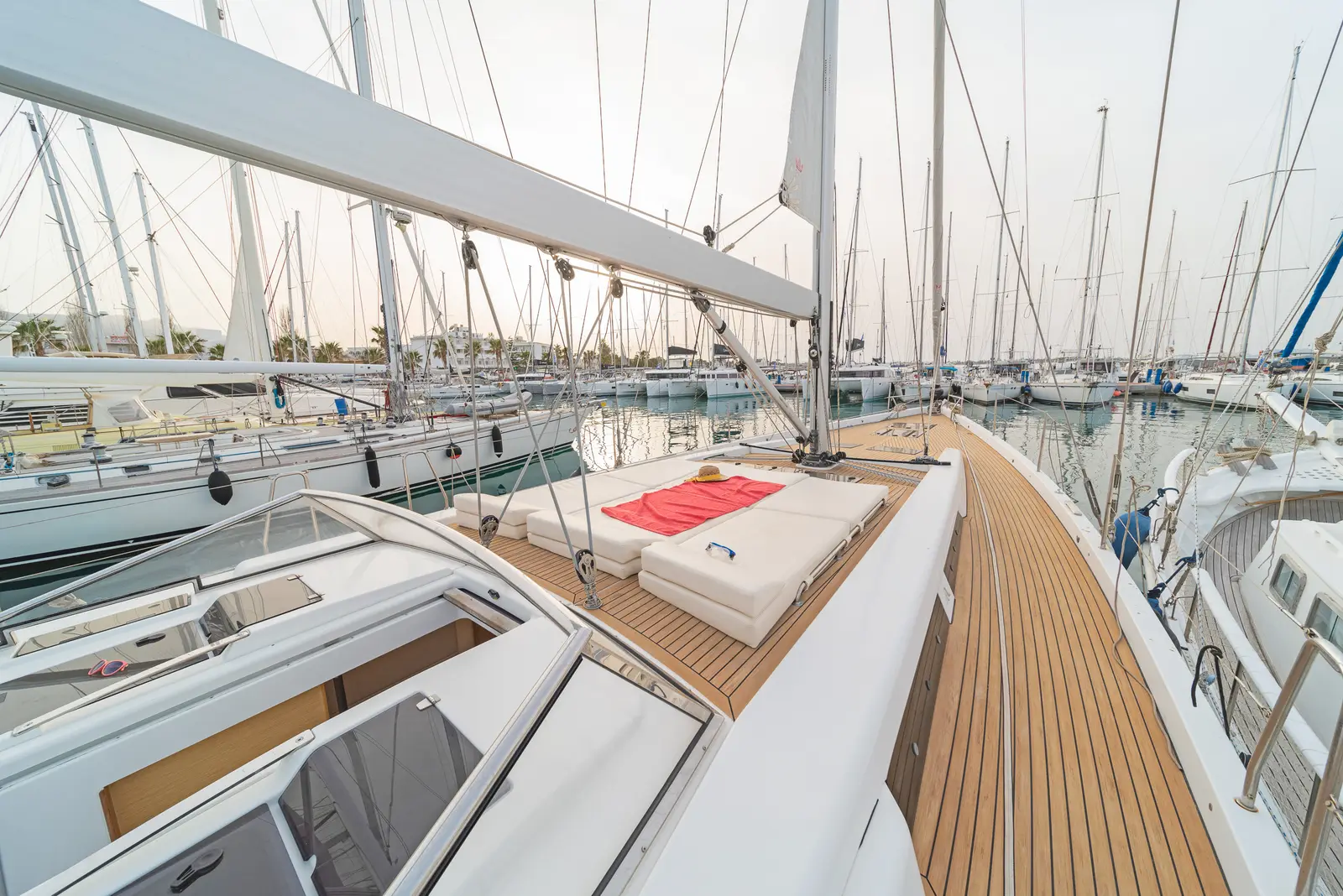 Amadea (ONLY SKIPPERED), Foto 18