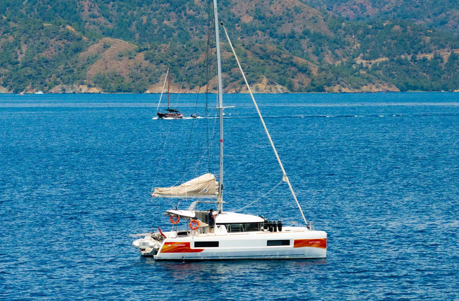 Mithra, Foto 2
